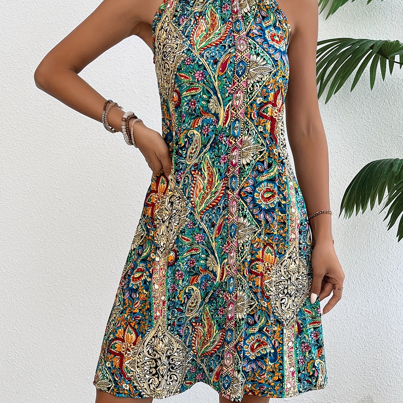 Lila™ - Chic Halterneck Dress